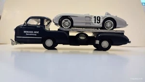 Conrad 103401 Mercedes Benz 1955 Car Transporter and racing car BOXED - Picture 1 of 11