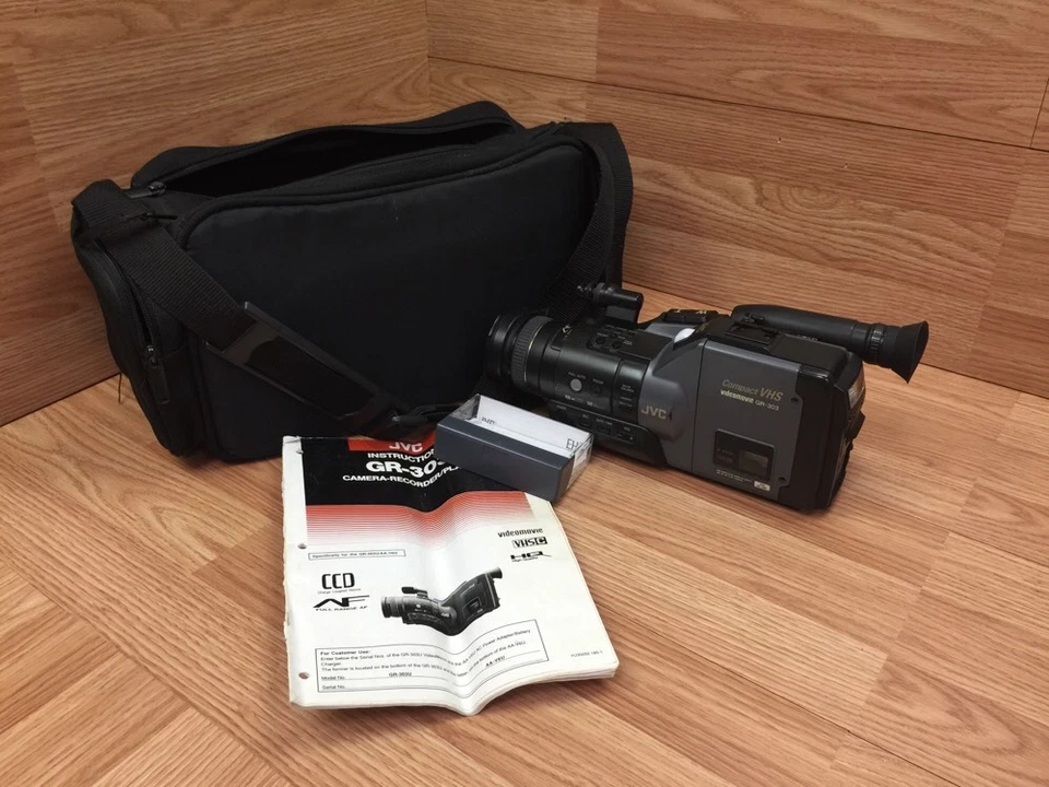 JVC GR-303U Camera - Recorder / Player with Case & Manual Bundle *FOR PARTS* - Image 1 of 4