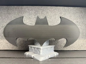 Batman 3D gedruckt Logo Schild Wand Schreibtisch Regal Kunst - Bild 1 von 1