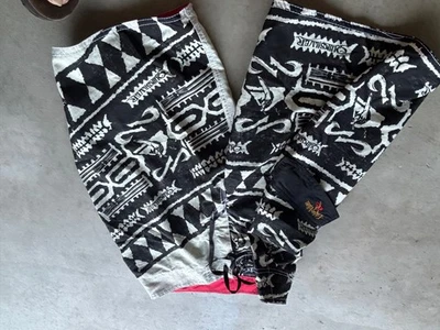 lot of 3 rare eddie aikau quiksilver limited edition size 32 33 33 board shorts - Image 1 of 4