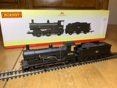hornby R3420 BR Black Late Crest 0-6-0 Drummond 700 Class Loco 30346 - Image 1 of 4