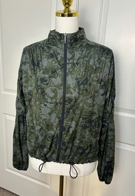 Zella Women’s Windbreaker Jacket Small Green Floral Camo Zip Drawstring Hem - Image 1 of 4