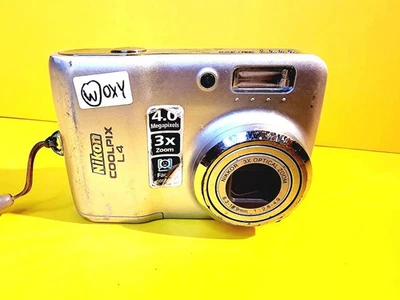 NIKON COOLPIX L4 4.0MP DIGITAL CAMERA 3X OPTICAL ZOOM COMPACT SILVER AUTO FOCUS - Image 1 of 4
