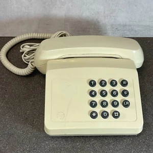 Téléphone fixe vintage BT Tribune Touch Tone années 80 | Blanc | Rétro - Photo 1/9