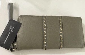 Muñequera Inc Hazell con cremallera alrededor, oliva nueva con etiqueta precio de venta sugerido por el fabricante 39 USD - Imagen 1 de 11