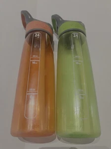 Contigo 24 Unzen Addison Kunststoff Wasserflaschen 2er-Set BPA-frei orange grün - Bild 1 von 2