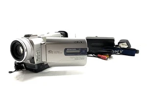 Sony DCR-TRV20E Mini DV Tape Digital Video Camera Handycam Complete Working Set - Picture 1 of 16
