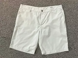 Adidas Men's Golf Shorts Size 40 Khaki Made in China - Picture 1 of 4
