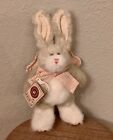 BOYDS BEARS Bunny Rabbits Lil Peach 562404 Jointed Bunny Angel Easter NOS HTF