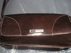 Bolso de mano convertible Kenneth Cole marrón oscuro cuero sintético mediano 16" hermoso - Imagen 1 de 4
