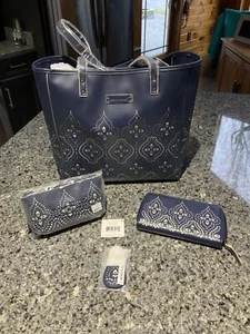 Vera Bradley Laser-cut Faux Leather Tote/Wallet/Cosmetic/Keychain Set. Blue. NWT - Picture 1 of 10