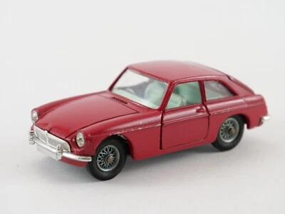 Corgi Toys MGB GT Bordeaux - Immagine 1 di 4