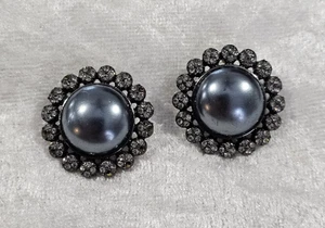 Pendientes GIVENCHY Redondos Halo Negro Imitación Perla Estrás Poste Años 80 4G Logo De Colección - Imagen 1 de 4