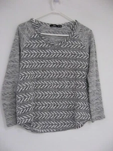 SPORTSGIRL GREY/WHITE PATTERNED LONG SLEEVE KNITTED LOOK TOP SIZE XS - Picture 1 of 4