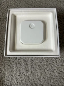 August Connect Wi‑Fi Bridge AC‑R1 for August Smart Lock Remote Access Hub - Picture 1 of 8