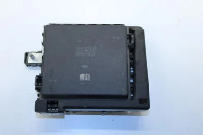 Соединительный блок жгута проводов коробки предохранителей двигателя 2017-19 GMC Acadia SLT-1 84155665 - Изображение 1 из 4