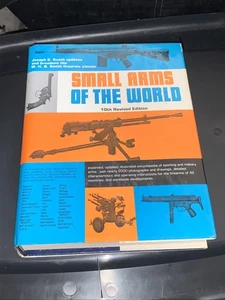 Small Arms of the World~10th Revised Edition 1973~ A & W Visual Library~Good Con - Bild 1 von 1
