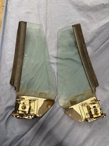 1987 - 1993 Ford Mustang Convertible Rear Windows - Picture 1 of 4