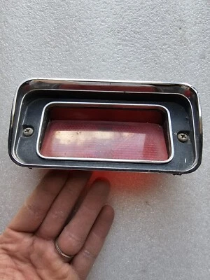 Lincoln Continental 1970 parachoques trasero derecho esquina luz desierto seco parte occidental Foto 1 de 4