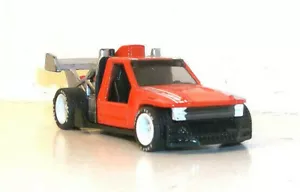 LOOSE 2022 HOT WHEELS 1:64 RED LOLUX WHEEL SWAP REAL RIDERS GOODYEAR - Picture 1 of 9