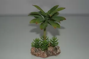 Terrario Deserto Pianta Con Base Roccia 11 x 9 x 17 CM Rettili Paesaggio - Foto 1 di 7