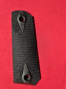 1911/1911A1 Left Grip Panel Only. Full Size Black. Diamond Design. - Picture 1 of 5