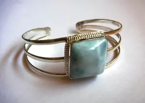 Sterlingsilber blau Larimar großer quadratischer Stein 3-zeiliges flexibles Manschettenarmband - Bild 1 von 1