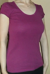 Tee Shop Womens Purple Fitted T Shirt Scoop Neck Top Small - Picture 1 of 3