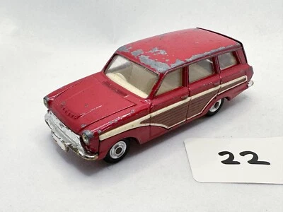 RARO CARRO MODELO FUNDIDO CORGI TOYS 491 FORD CONSUL CORTINA SUPER ESTATE 1966 VERMELHO - Imagem 1 de 4