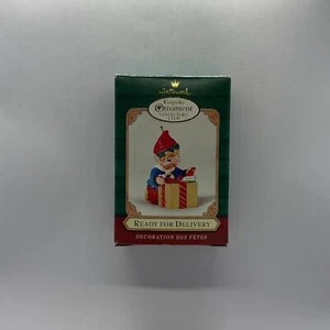 Vintage Christmas Hallmark Keepsake Ornament Ready For Delivery 2001 Collectable - Picture 1 of 4