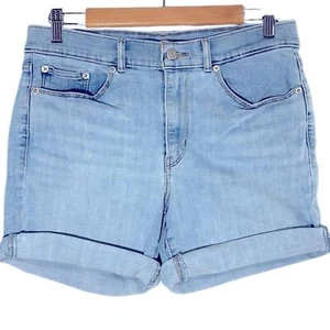 LEVI’S | Women’s Blue Light Wash Classic Denim 7” Jean Shorts size 27 - Picture 1 of 14
