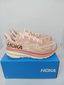 Hoka One Clifton 9 ONE One Woman Running Shoes Size 6 B NEW IN BOX  - Picture 1 of 6