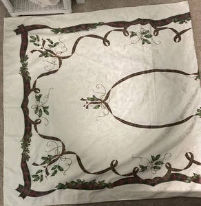 LENOX Holiday Nouveau Tablecloth Christmas Ivory Holly Ribbons Green Red 57X114” - Picture 1 of 8
