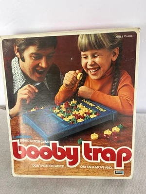 EUC Vintage 1975 Lakeside "Booby Trap" Spring Action Game - Complete  - Image 1 of 4