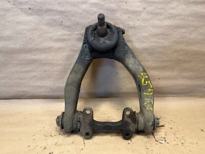 Conjunto de brazo de control superior delantero derecho Triumph TR6 OEM IL06707 Foto 1 de 4