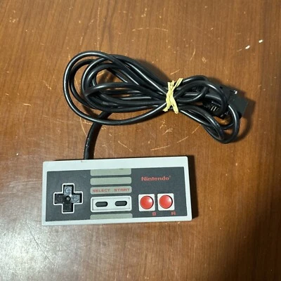 Original Nintendo Brand NES Controller OEM Official CLEANED + TESTED NES-004 - Image 1 of 4