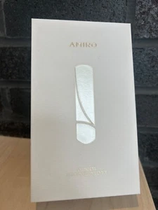 Amira Eye Rejuvenation Device - Picture 1 of 3