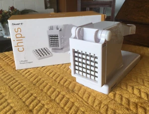 SWIFT MANUAL 2-BLADED POTATO CHIPPER IN BOX - Picture 1 of 17