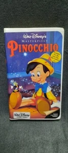 WALT DISNEY'S -VHS- ANIMATED FAMILY  MOVIE = PINOCCHIO -MASTERPIECE - - Bild 1 von 4