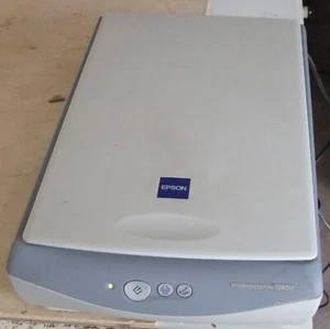 SCANNER EPSON PERFECTION 1240U, USATO, OTTIME CONDIZIONI, FUNZIONANTE - Imagen 1 de 9