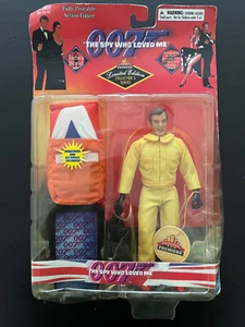 007 The Spy Who Loved Me James Bond Limited Edition Collectors Series NOS Sealed - Picture 1 of 4