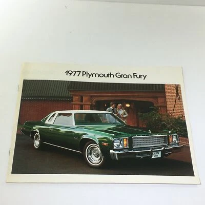 Folleto de catálogo de auto sedán vintage 1977 Plymouth Gran Fury 6 pasajeros 2 puertas Foto 1 de 4