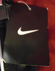 NEW BOYS GIRL'S KIDS AUTHENTIC NIKE ATHLETIC PANTS 20 X 18 BLACK WHITE SIZE 5 - Picture 1 of 10
