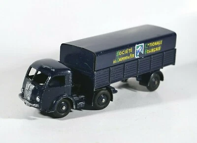 Dinky Toys F n° 32AB Panhard semi-remorque SNCF repeint - Photo 1/4