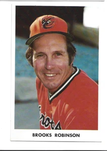 COLOR PHOTO CARD~BROOKS ROBINSON 3B,BALTIMORE ORIOLES-3.5 X 5.5" - Picture 1 of 1