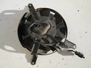 Ventilador radiador GSXR Gsx R 600 750 GIXXER - Imagen 1 de 3
