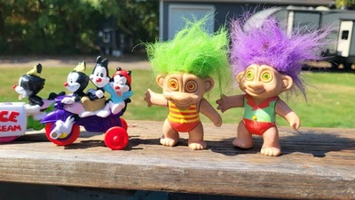 Lote de juguetes de colección Animaniacs McDonalds + Pasas de California + Muñecas Troll + Felix Foto 1 de 4