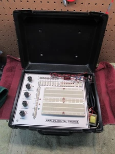 Entrenador Digital Analógico # PAD-234A ELECTRONICS EXPERIMENT PANBOARD - Imagen 1 de 7