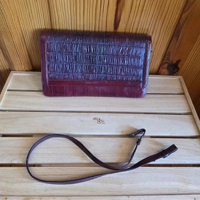 Bolso sin asas bandolera forrado de cuero bugundy con piel de anguila genuina para mujer Foto 1 de 4