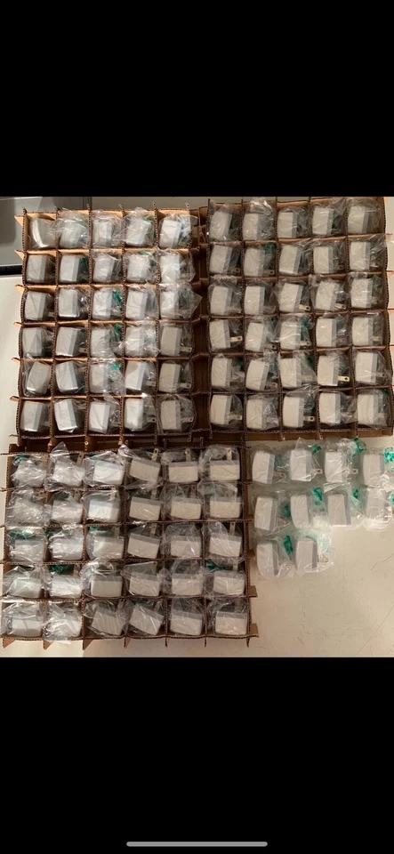 LOT of 100 USB Wall Charger 5v/1A Power Adapter for Android iPhone universal - Image 1 of 1